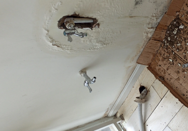 爱民卫生间测漏水