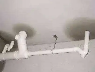 爱民卫生间测漏水的几种情景